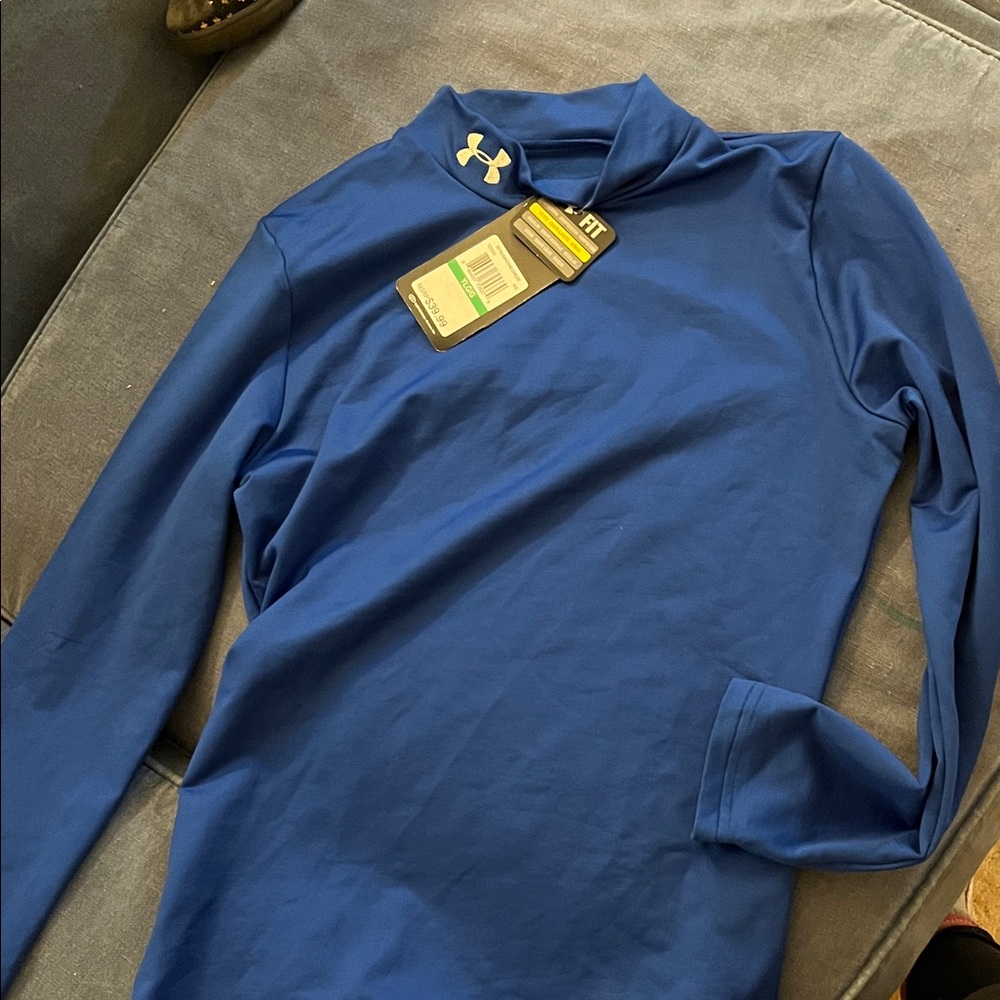 Under Armour Boy’s Blue Long Sleeve Shirt NWT